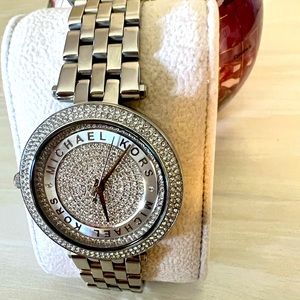 Michael Kors Watch - Full of sparkles and bling